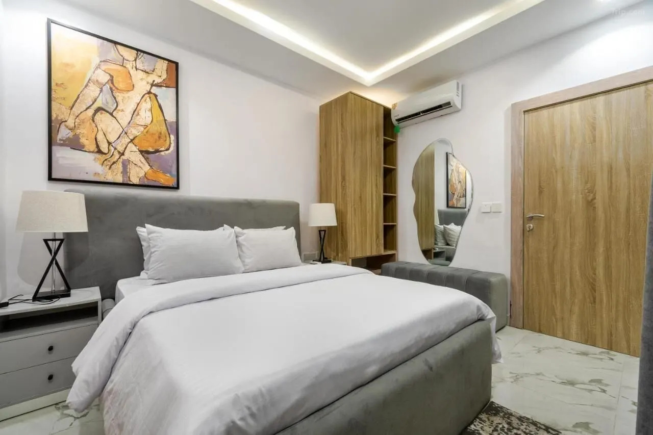 /web/uploads/116/De Castle Hotel & Resort Enugu/room-photos/Super Standard/super standard (1).jpg